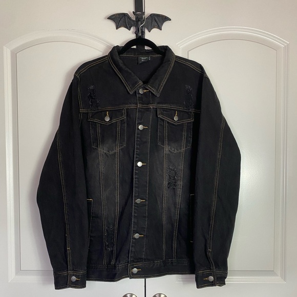 Other - Vintage inspired Black Denim Jacket Distressed Button front pockets size 2X